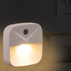 مصباح حائط LED بمقبس أوروبي مع مستشعر للتحكم في الإضاءة الذكية 220 فولت، ضوء ليلي للمنزل والممرات والحمامات والممرات